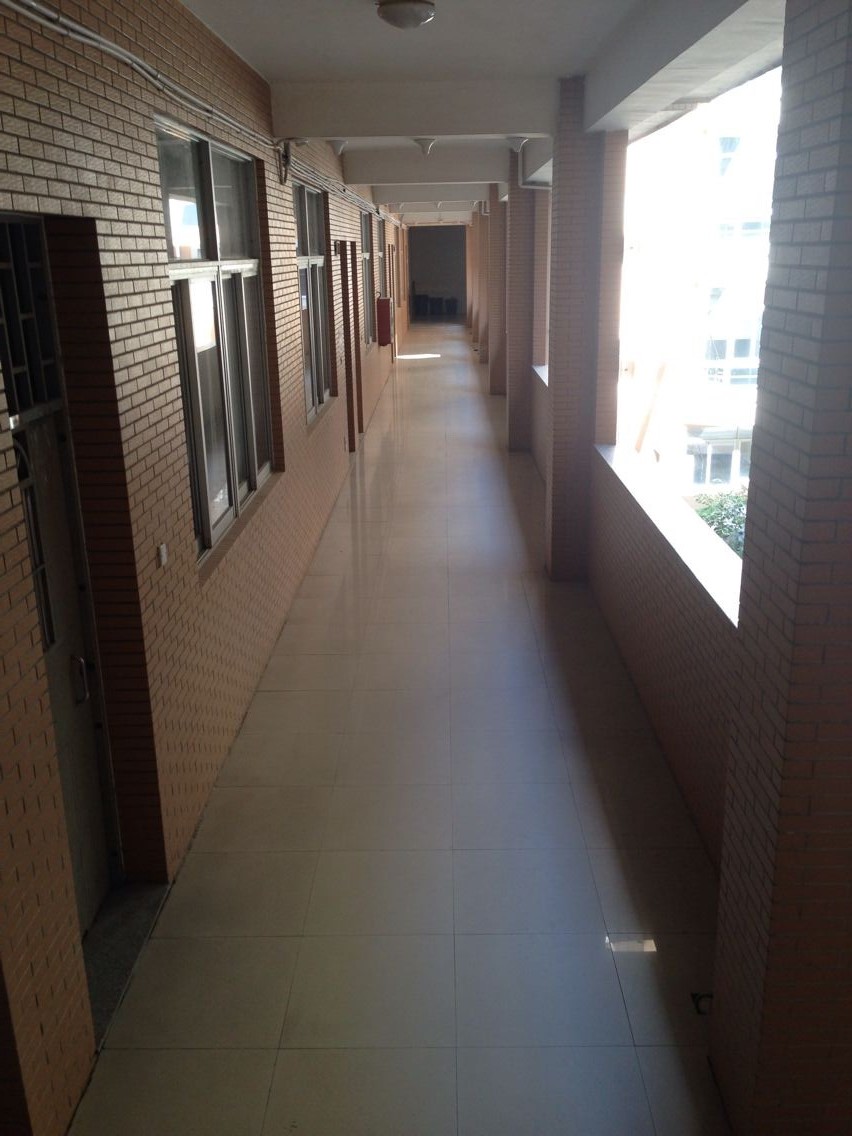 教学楼1.jpg